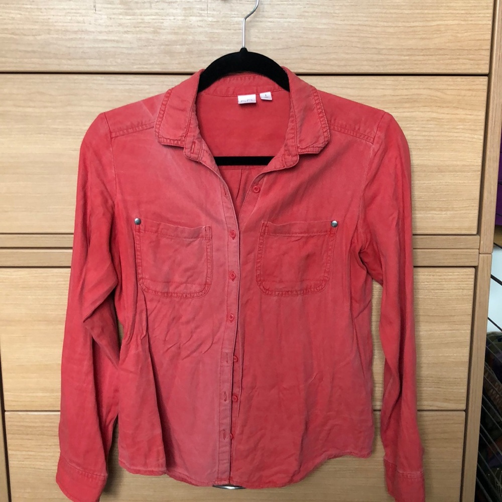 BP Button Up